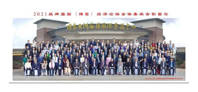 品牌强势的优秀企业大鹏教育，年初又斩获两项大奖